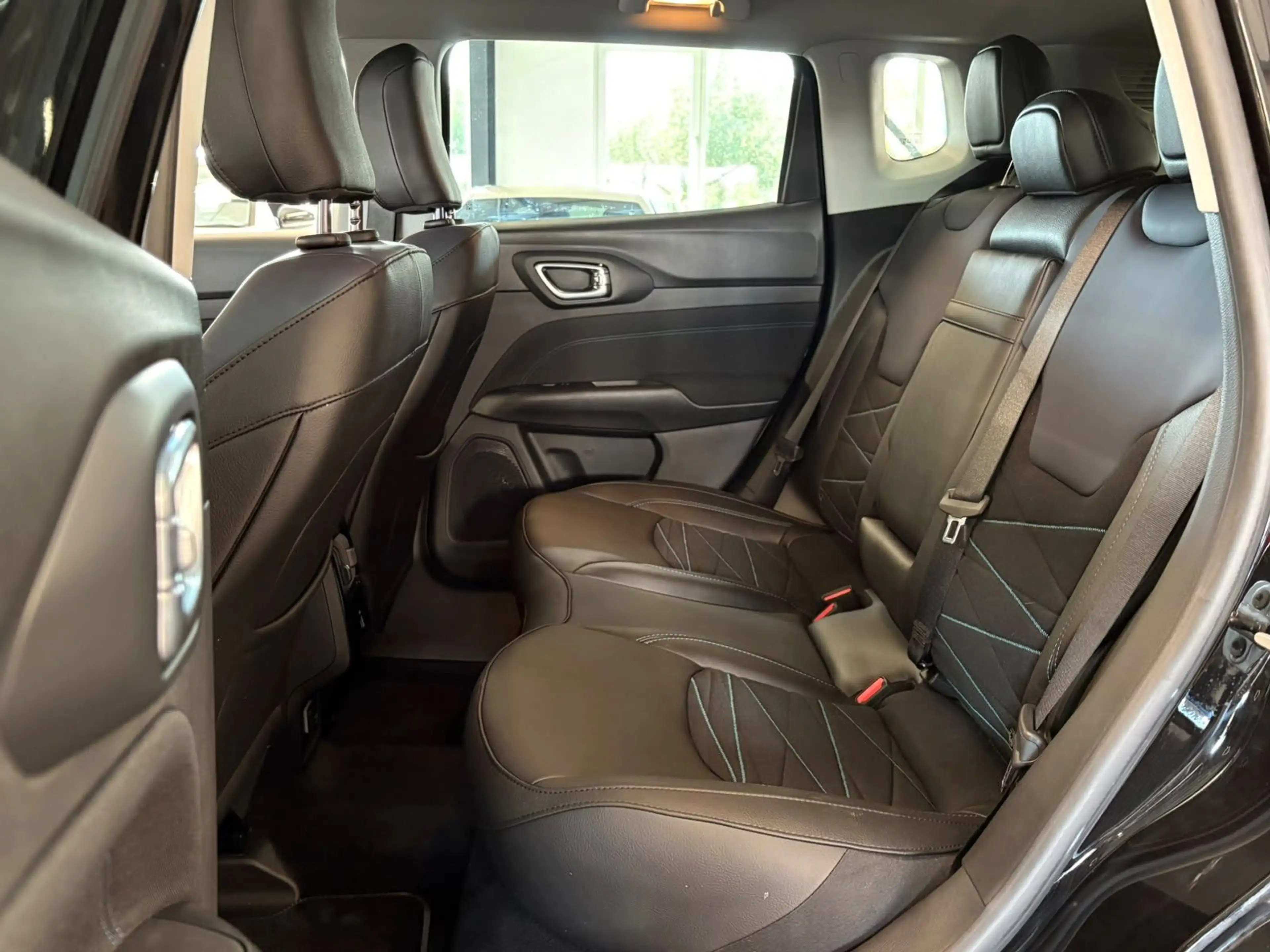 Jeep Compass Upland PHEV 4WD LED+ACC+SPUR.ASS+FERN.AS — photo 13