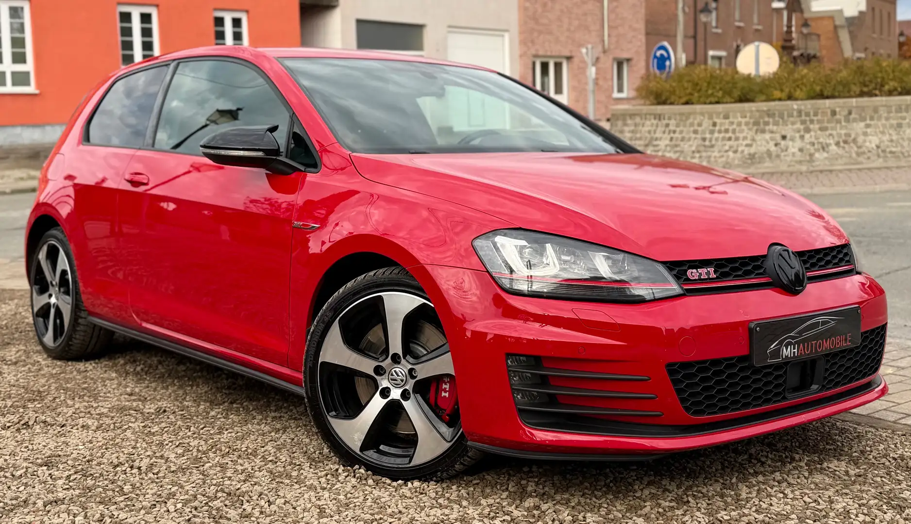 Volkswagen Golf GTI Rood - 2