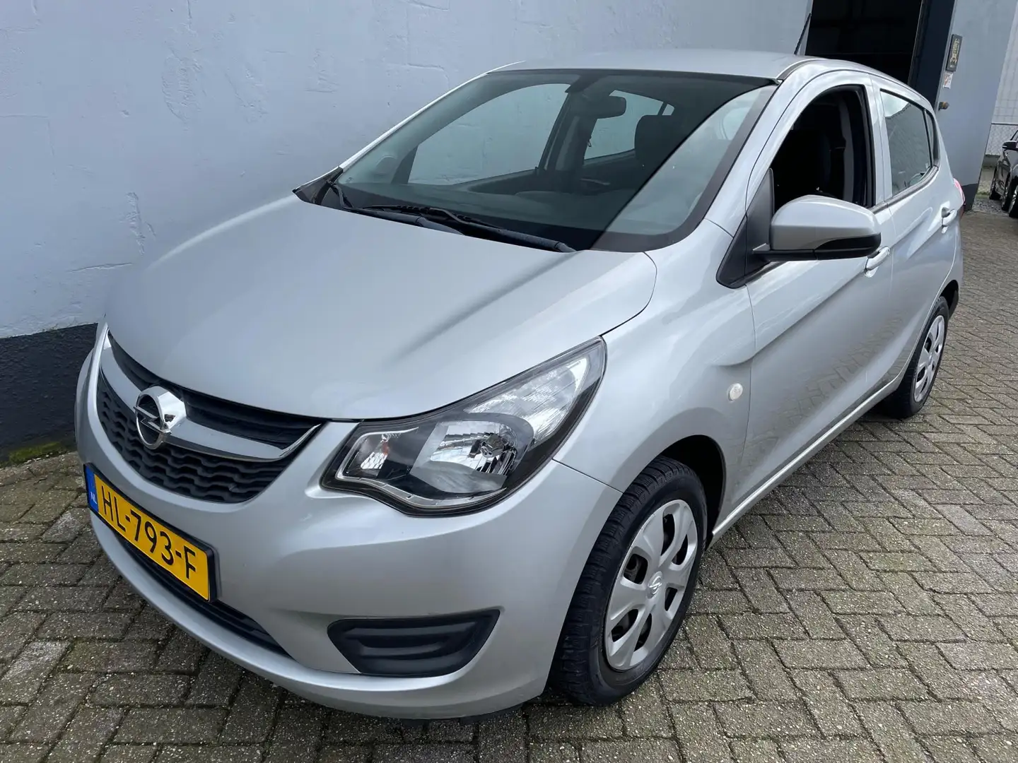 Opel Karl 1.0 ecoFLEX Edition Grijs - 1