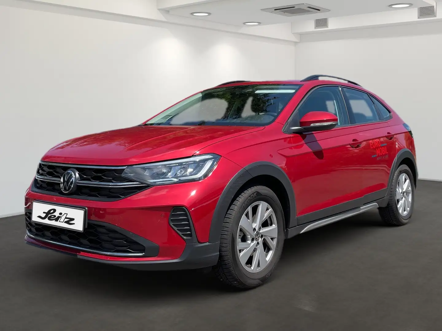 Volkswagen Taigo 1.0 TSI Life *AHK*LED*PDC* Rood - 2