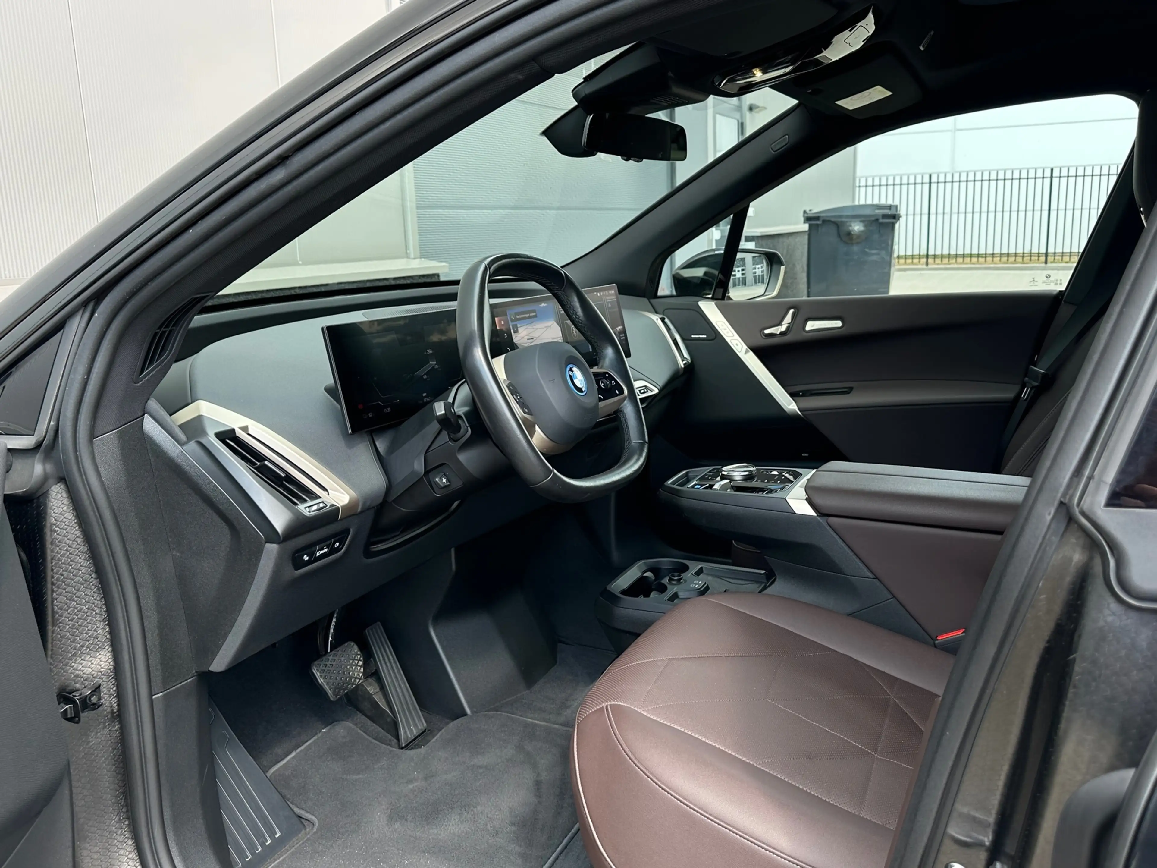 BMW iX XDrive40 Executive 77 kWh |100% SOH|LASER|PANO|GOL — photo 14