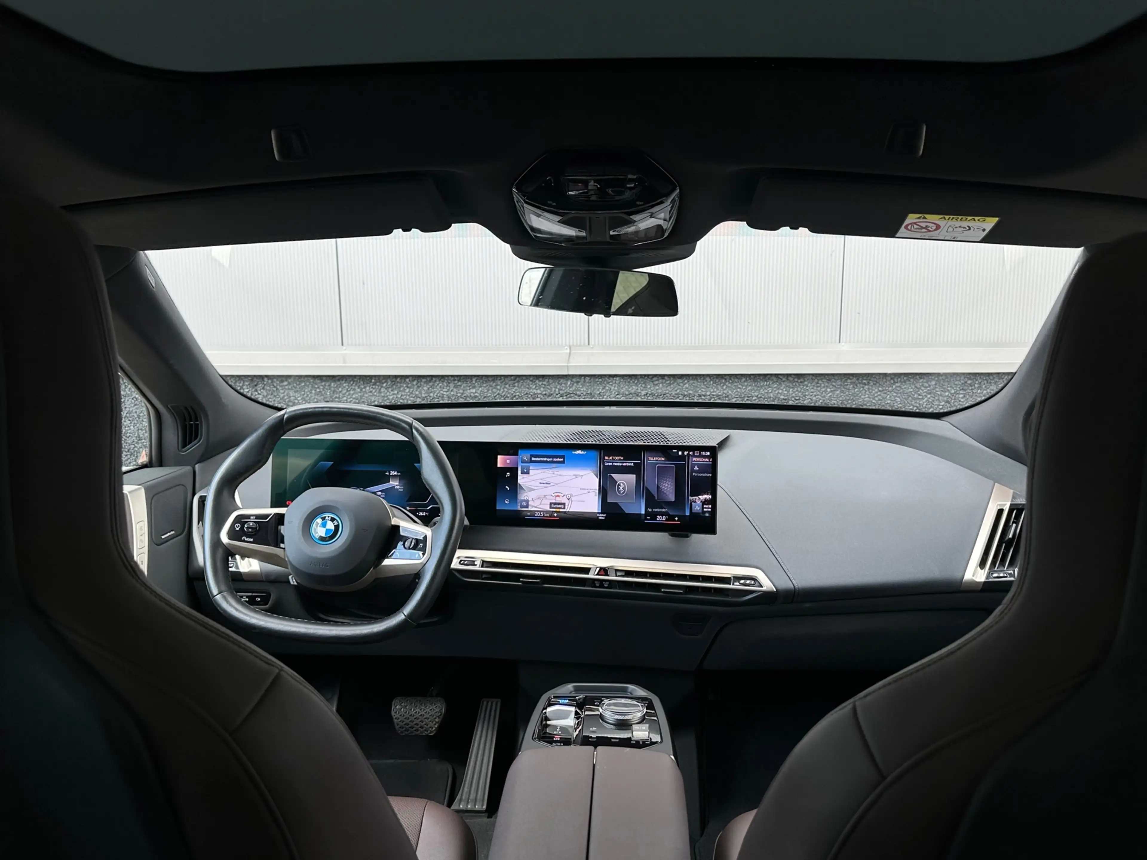BMW iX XDrive40 Executive 77 kWh |100% SOH|LASER|PANO|GOL — photo 3