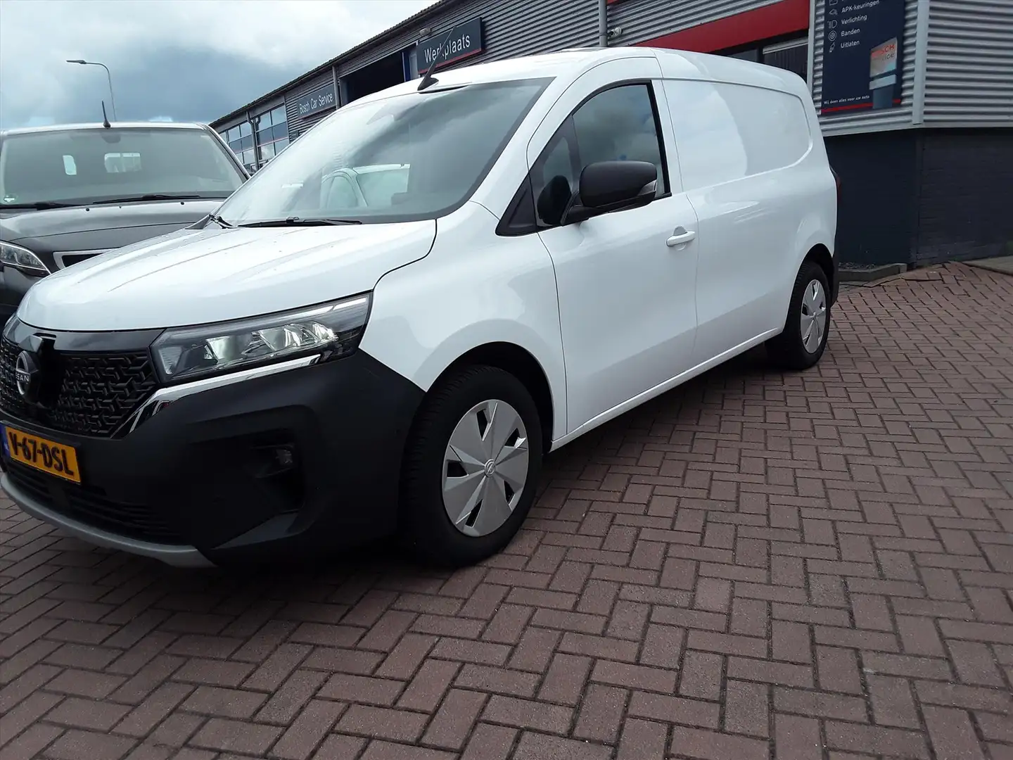 Nissan Townstar EV 121pk L2 Aut N-Connecta Weiß - 1