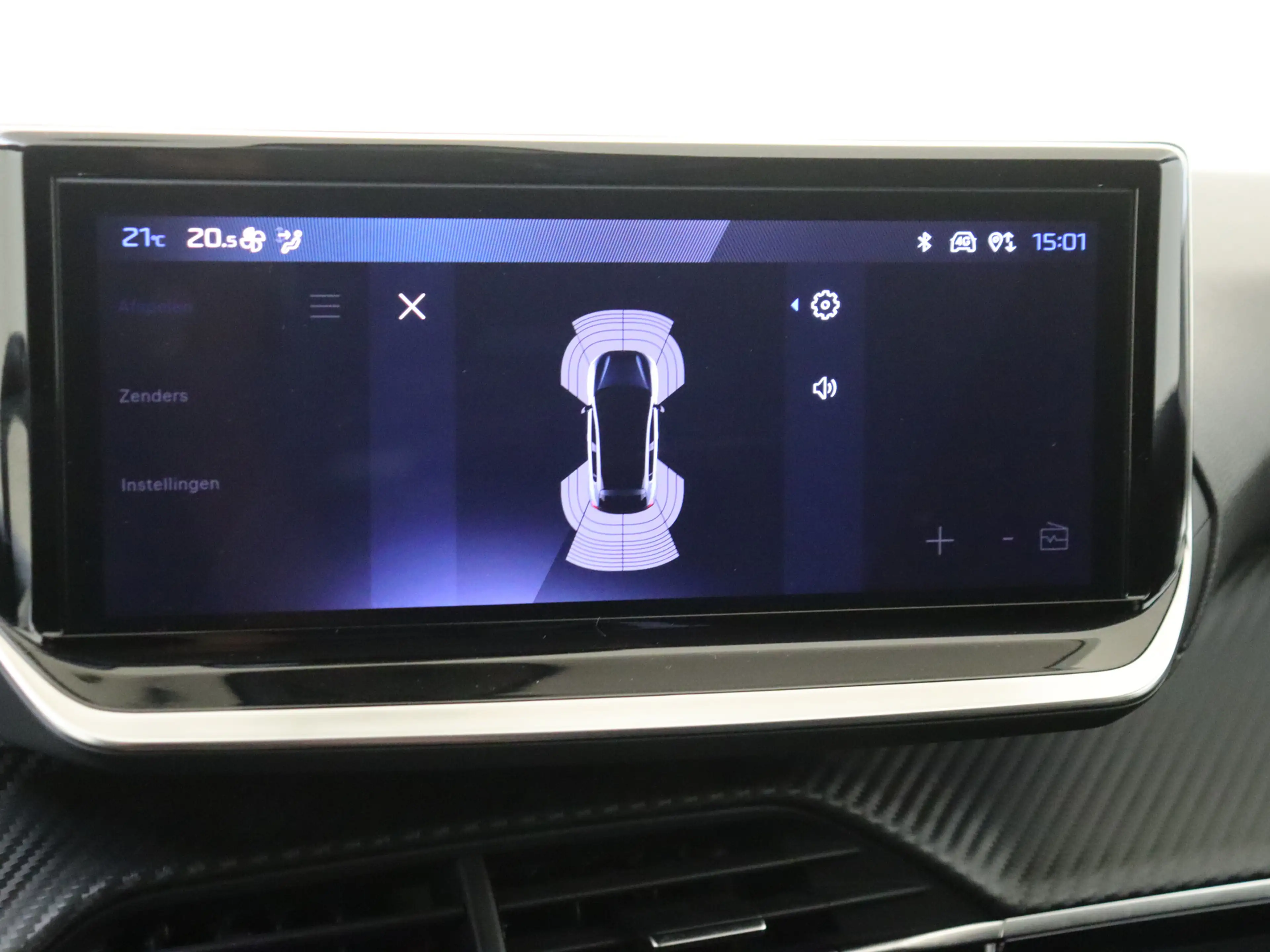 Peugeot e-208 EV Allure 51 kWh — photo 14