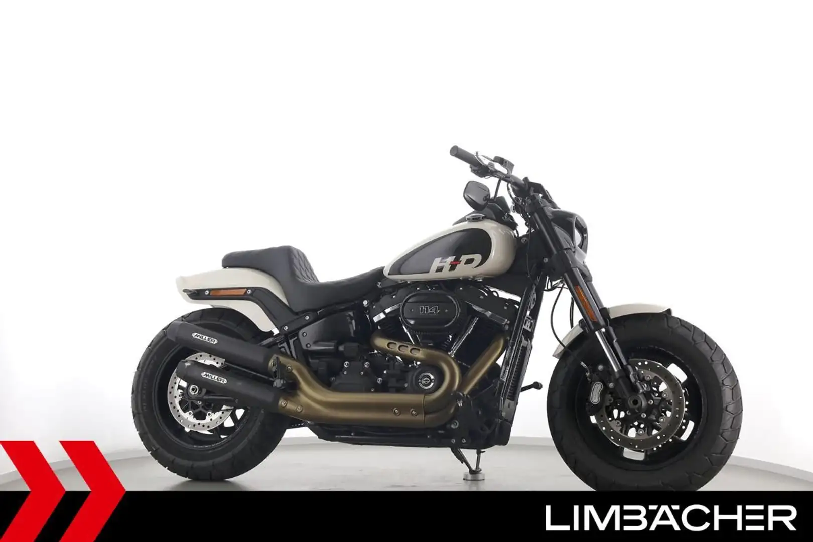 Harley-Davidson Softail FAT BOB 114 FXFBS - Miller-Auspuff - 1