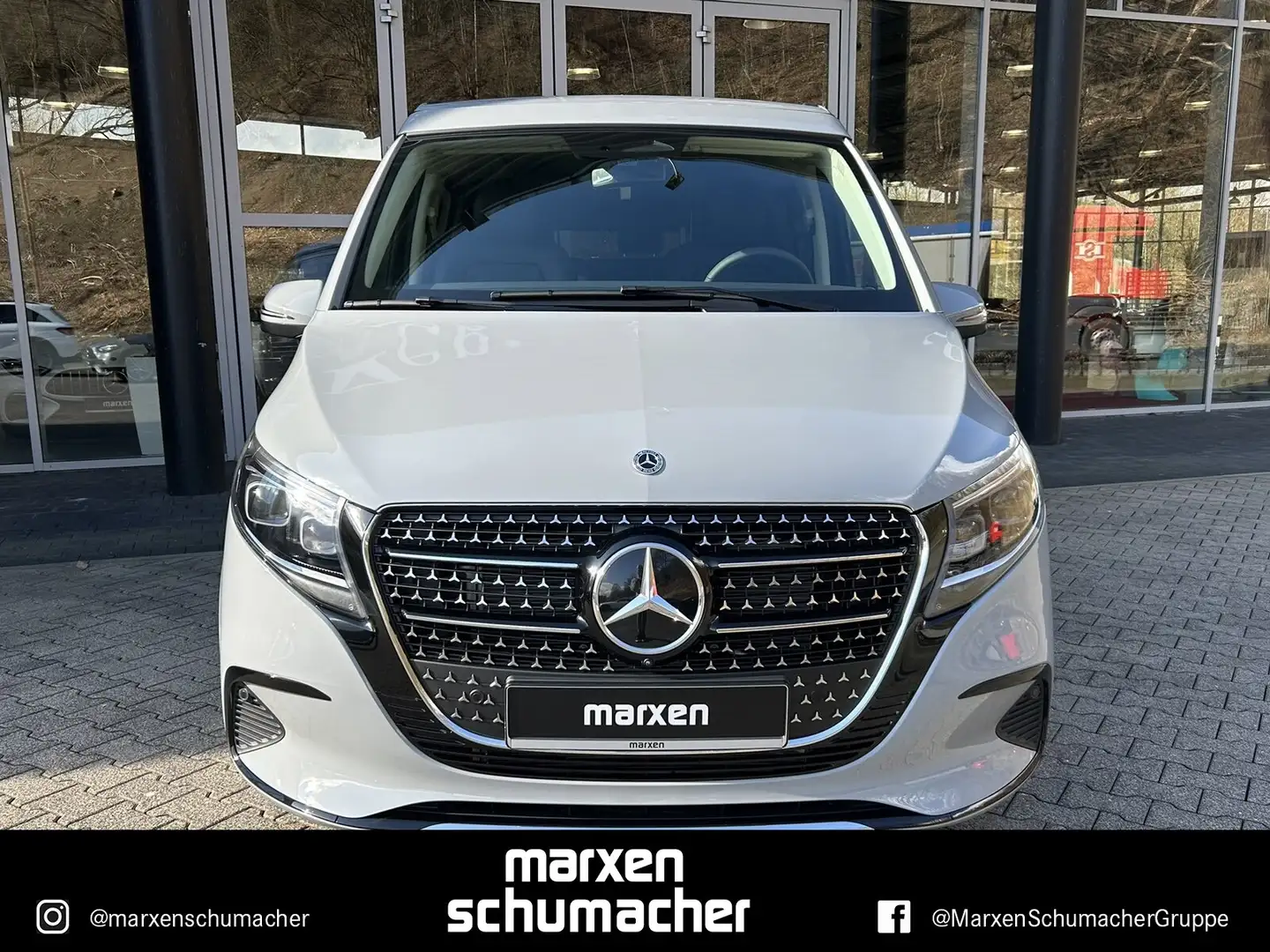 Mercedes-Benz V 250 V 250 d 4M Marco Polo Distro+AHK+360+PremPlus+MY25 Grau - 2