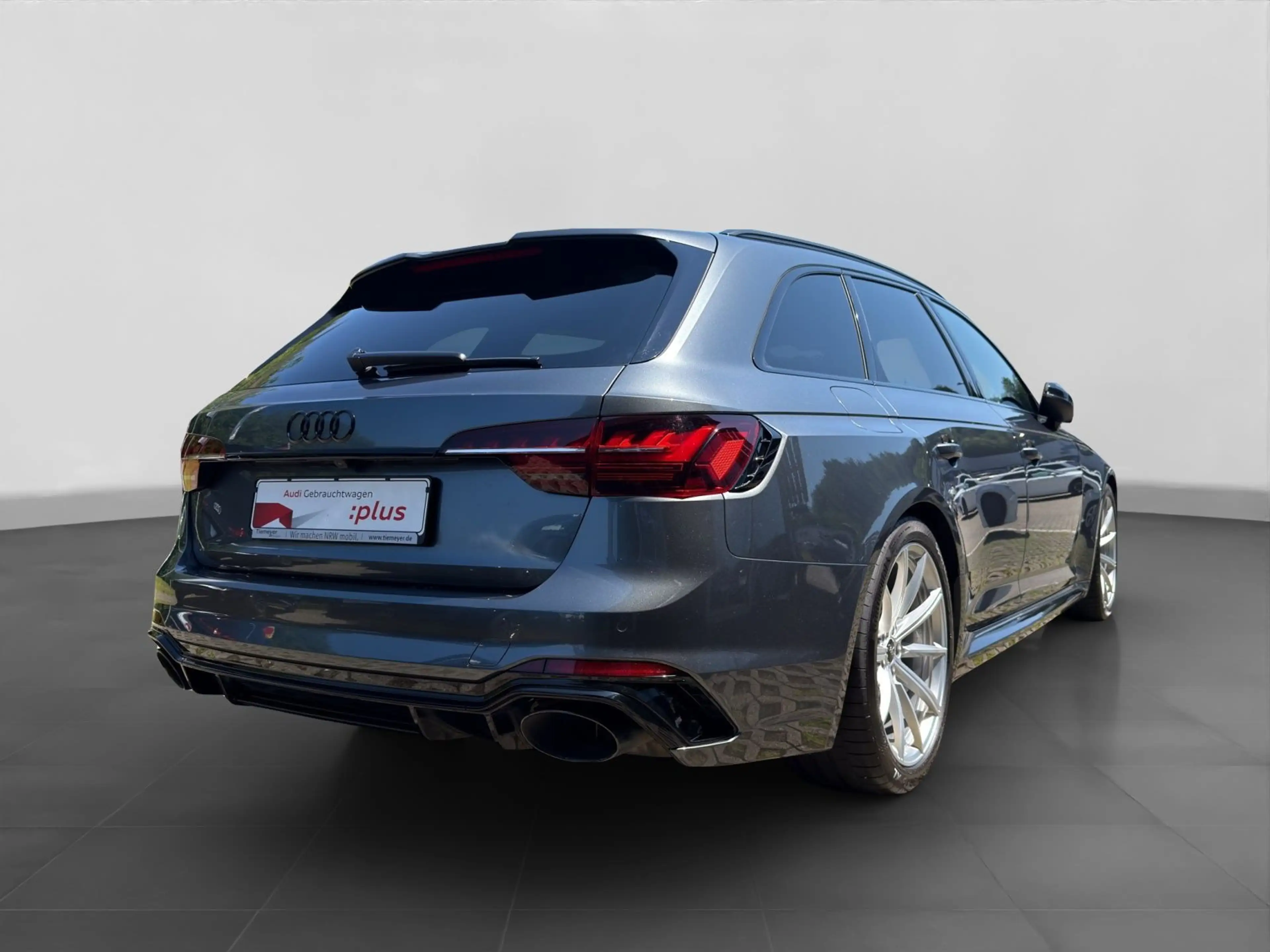 Audi RS4 RS4 Avant TFSI Q 280km/h RS-ABGAS MATRIX-LED — photo 3