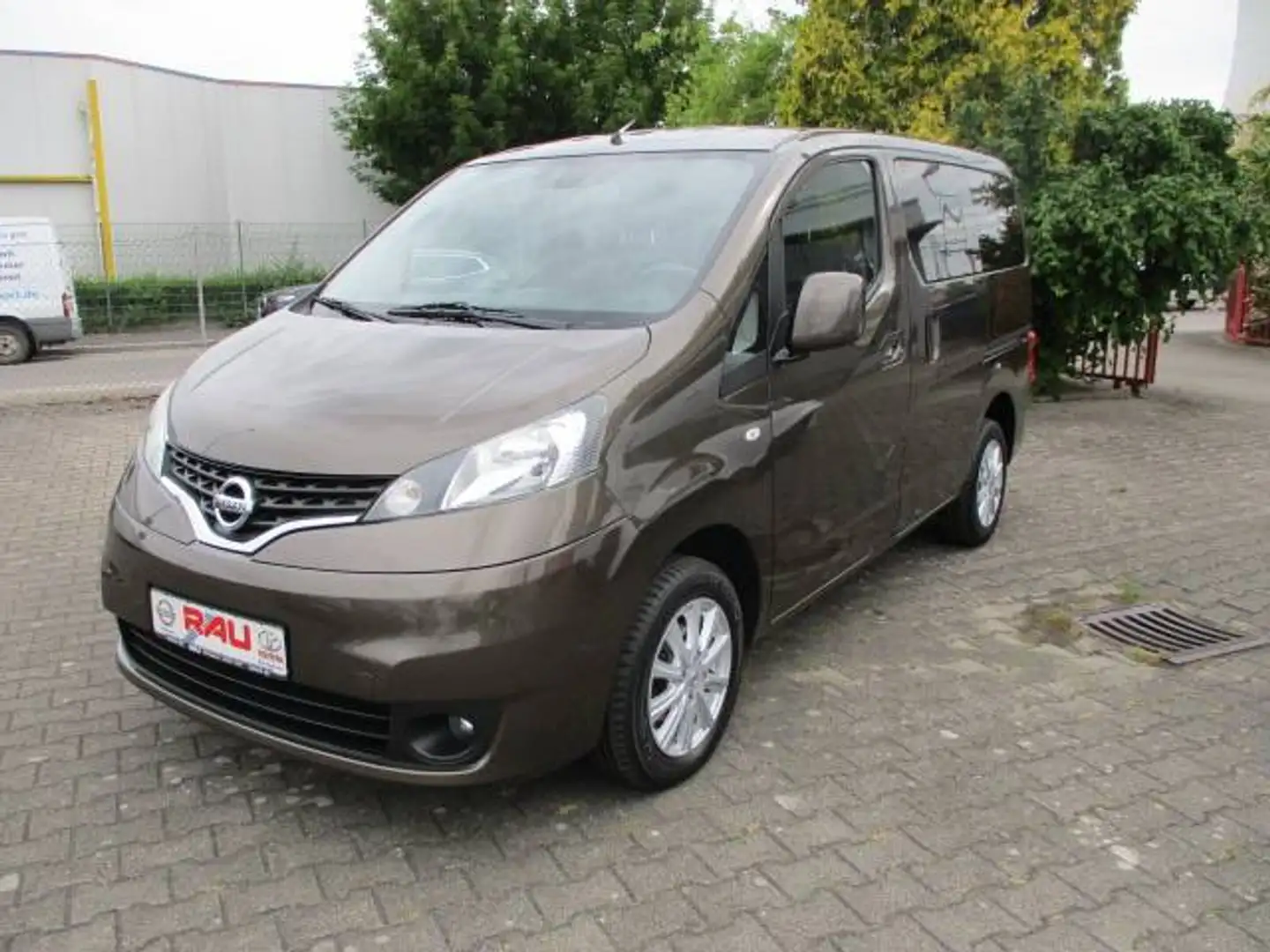 Nissan Evalia NV200 1.5 dCi Tekna 7-Sitzer Braun - 2