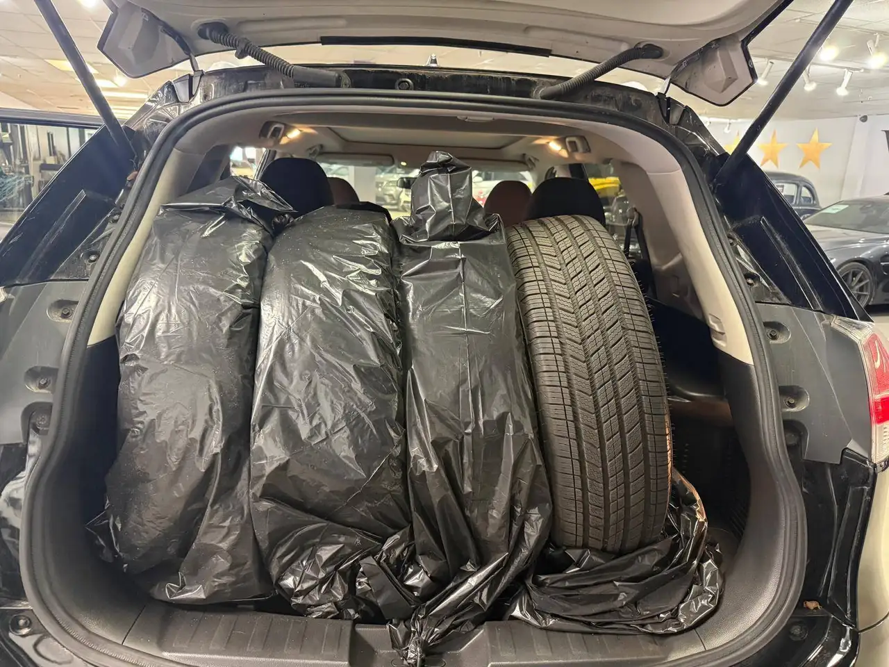 Nissan Rogue снимка Nissan Rogue