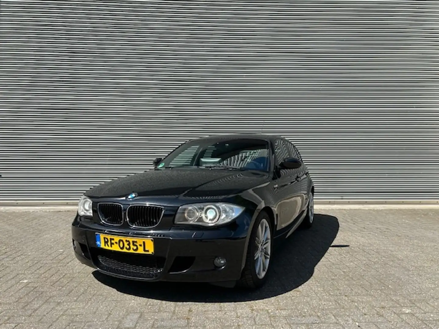 BMW 118 1-serie 118i High Executive COMPLETE HISTORIE Zwart - 1