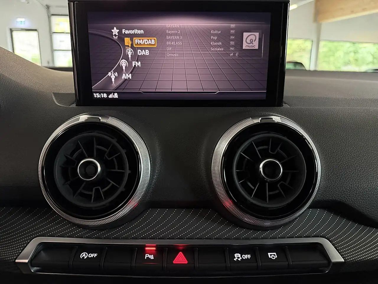 Audi Q2 30TDI S-tronic *S-LINE*LED*NAVI*Teilledersitze*..., миниатюра 29