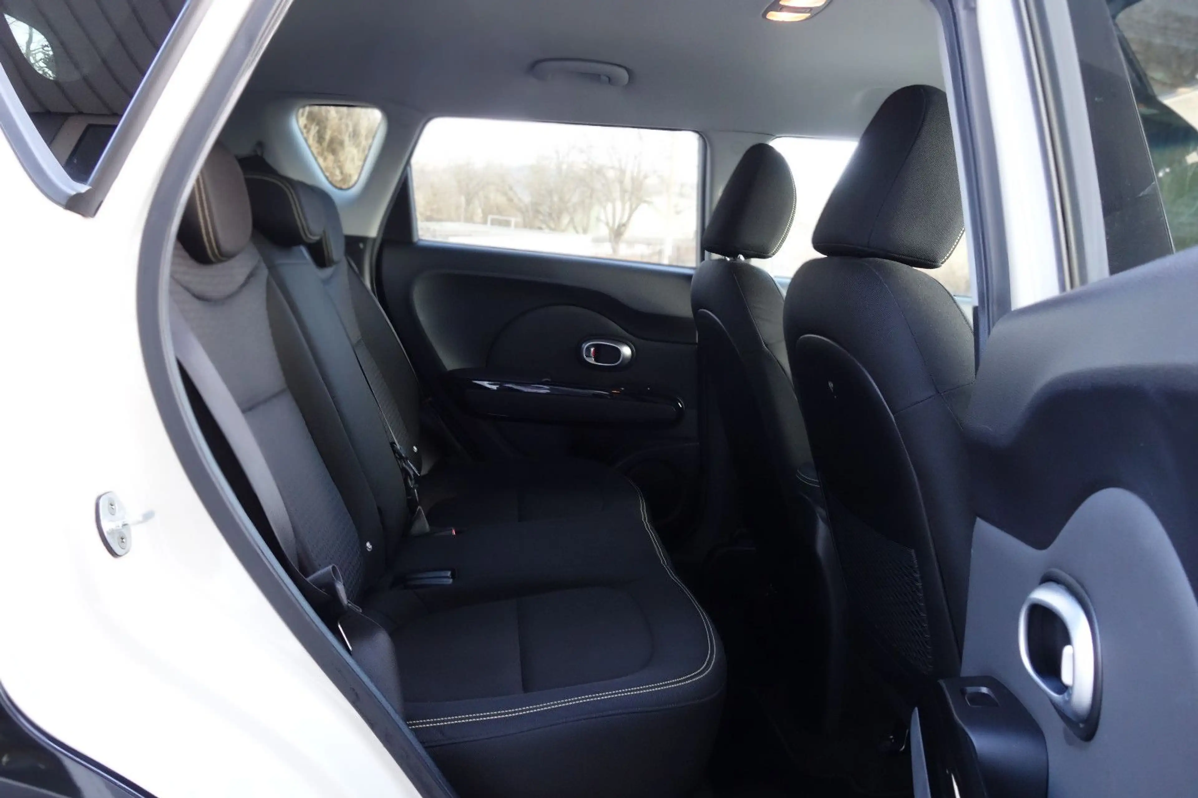 Kia Soul Spirit.DAB.LED.Navi.Kamera.Car Play.Keyless — photo 11