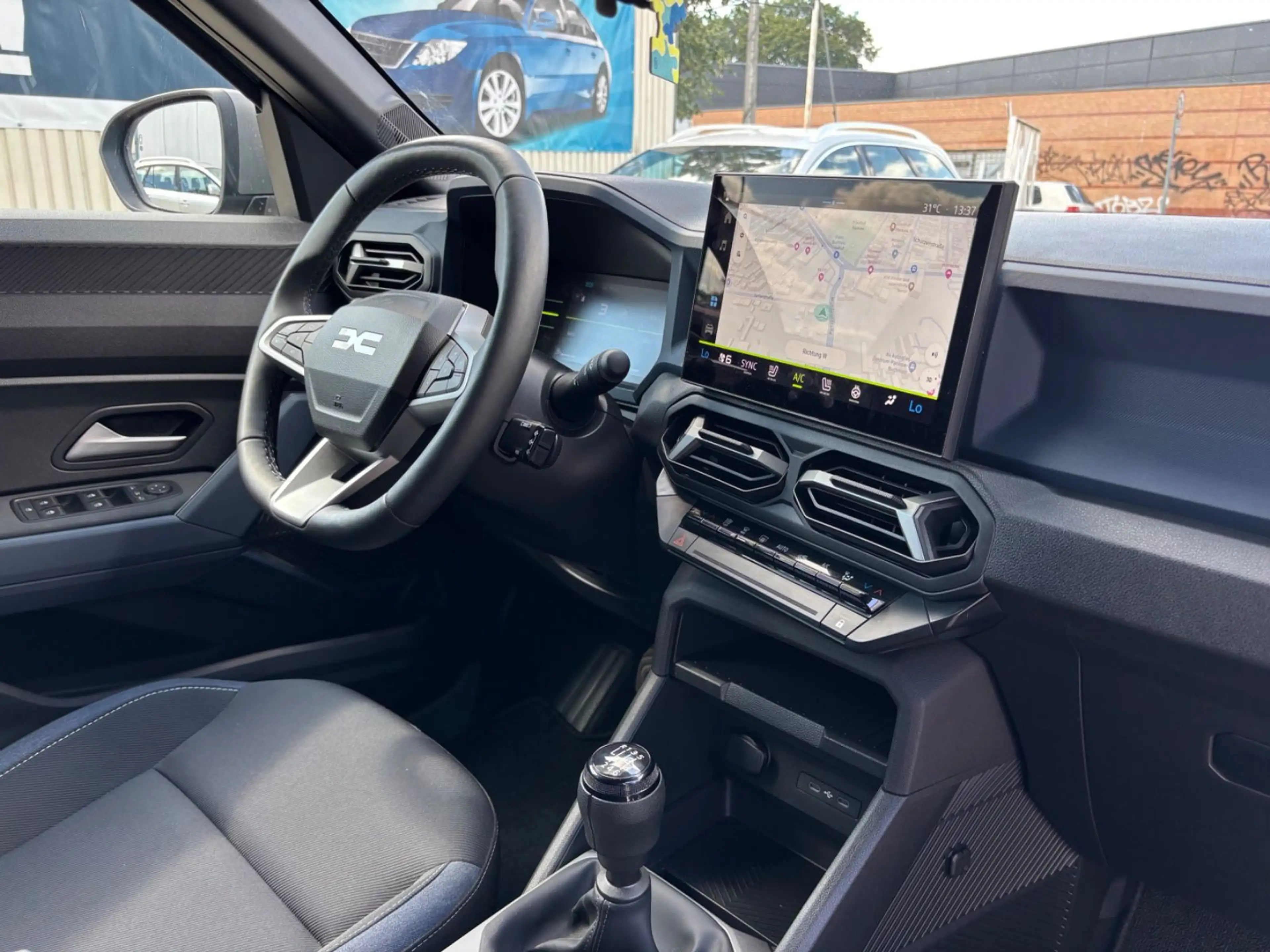 Dacia Bigster TCe 140 Mild-Hybrid 1-Hand Klima Kamera — photo 20
