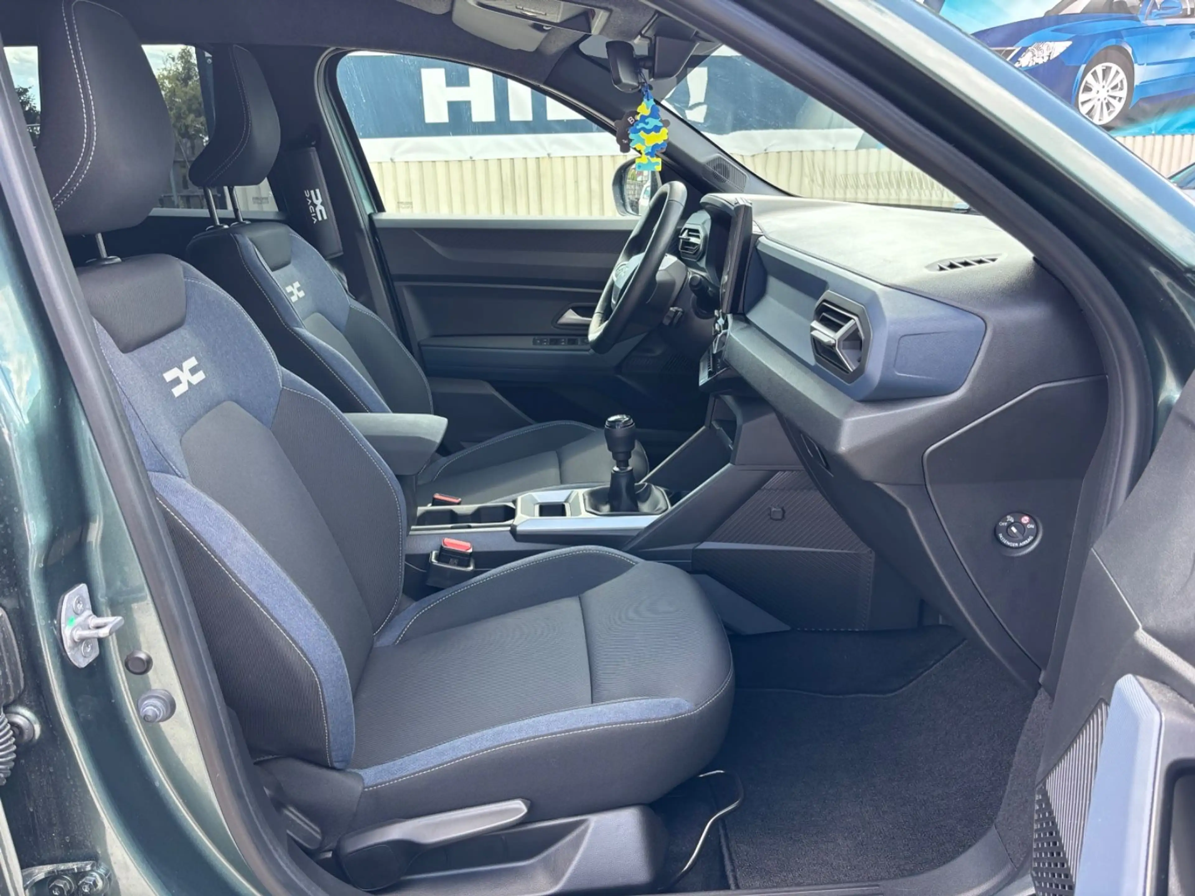 Dacia Bigster TCe 140 Mild-Hybrid 1-Hand Klima Kamera — photo 10