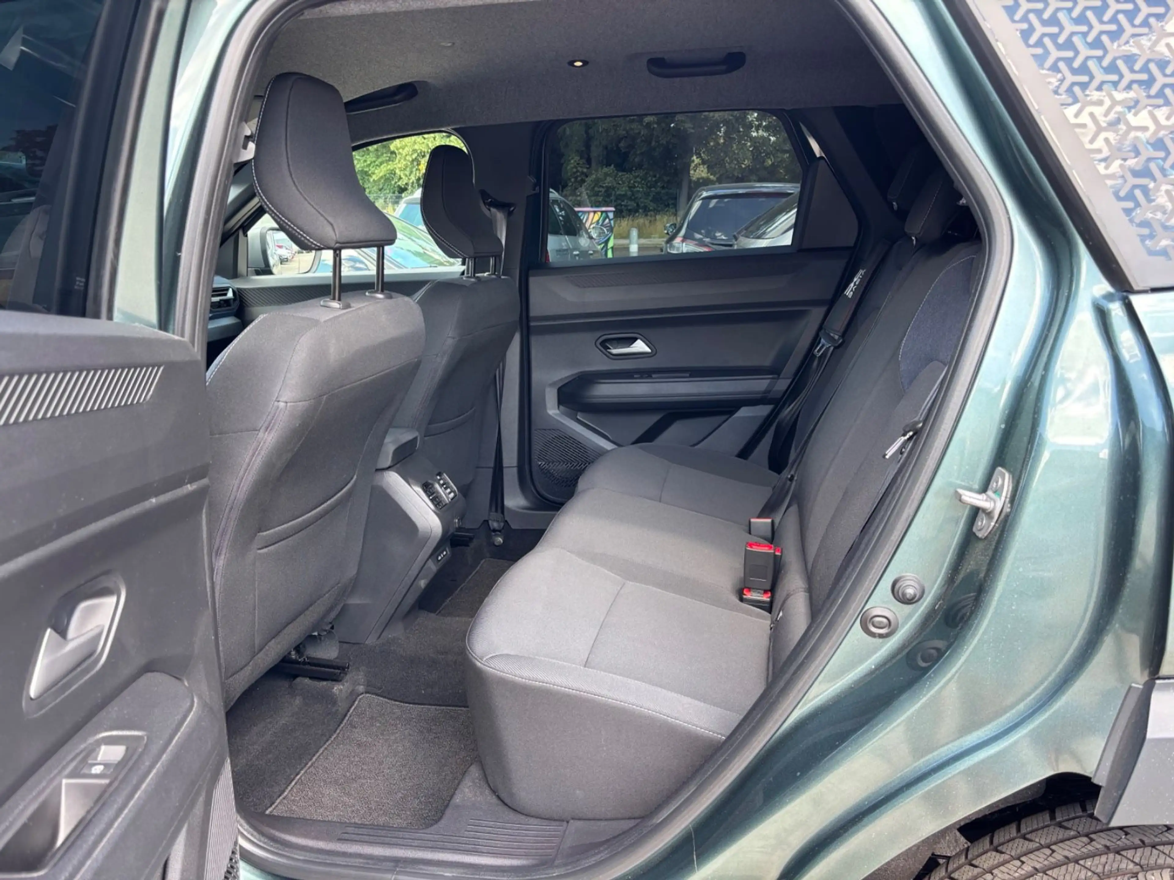 Dacia Bigster TCe 140 Mild-Hybrid 1-Hand Klima Kamera — photo 14