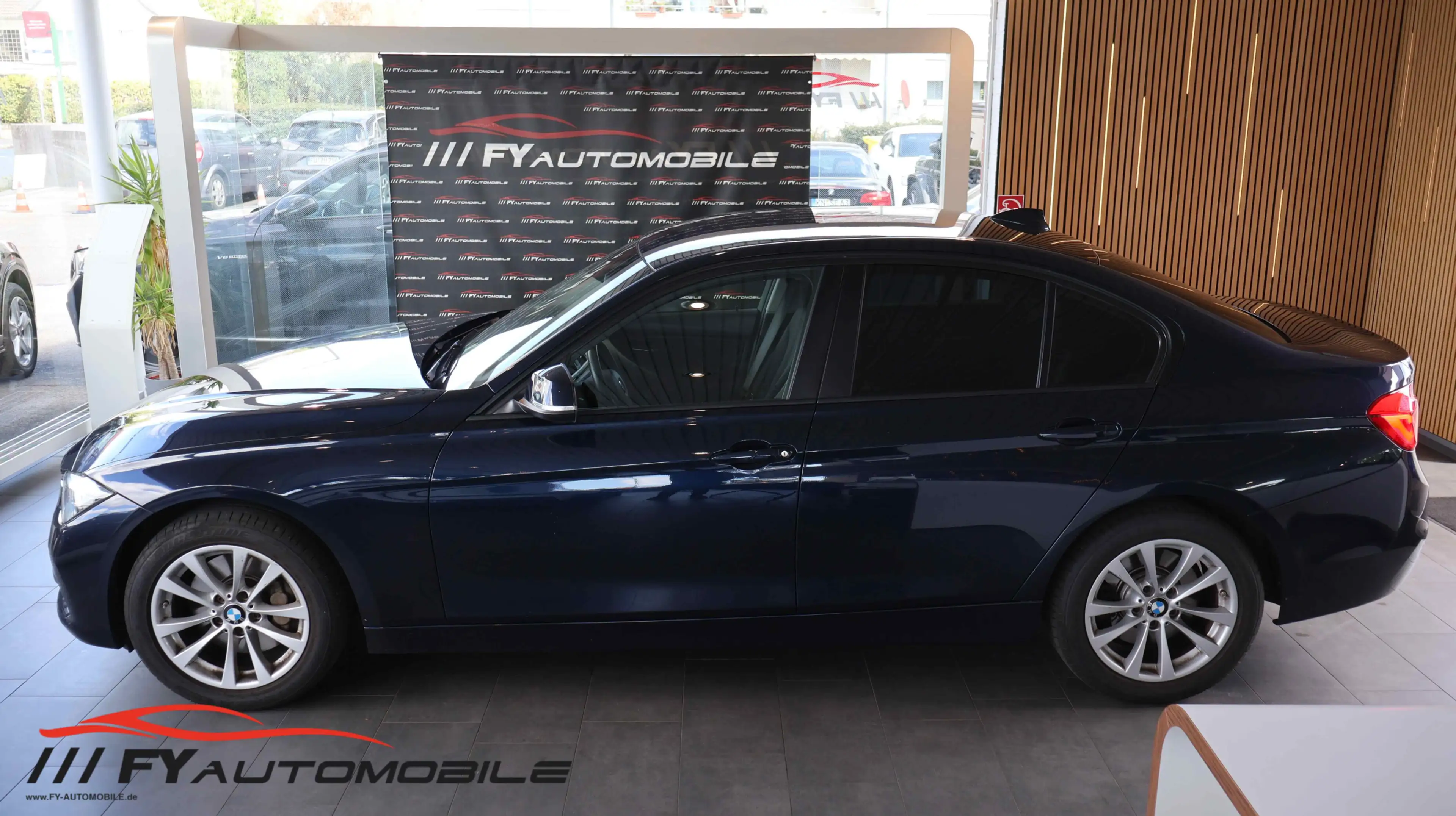 BMW 340 340 i xDrive Advantage — photo 4