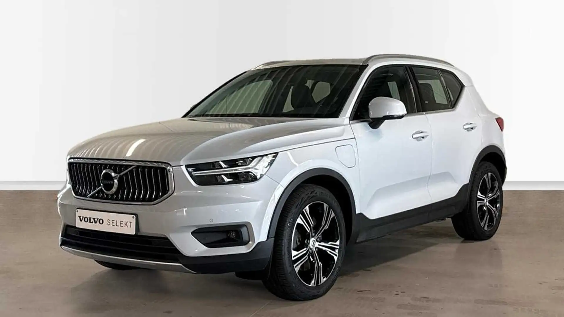 Volvo XC40 Inscription T4 Hybride | Harman Kardon | Trekhaak Plateado - 1
