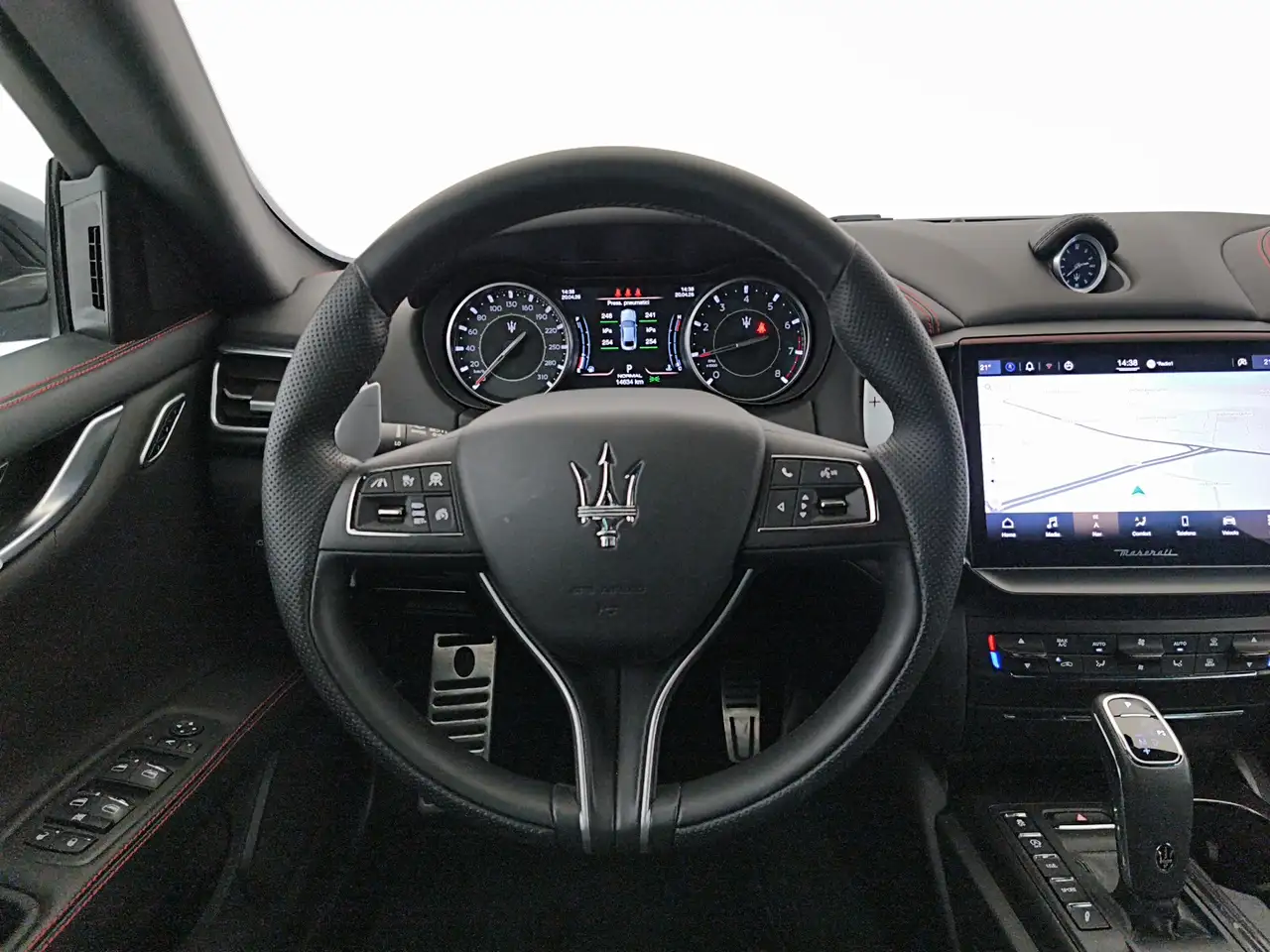 Maserati Ghibli 2025 — фото 7