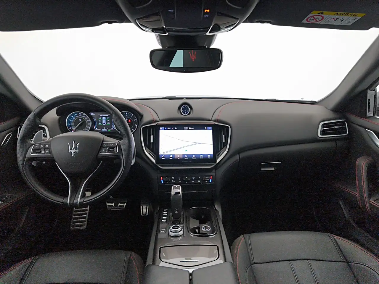 Maserati Ghibli 2025 — фото 10