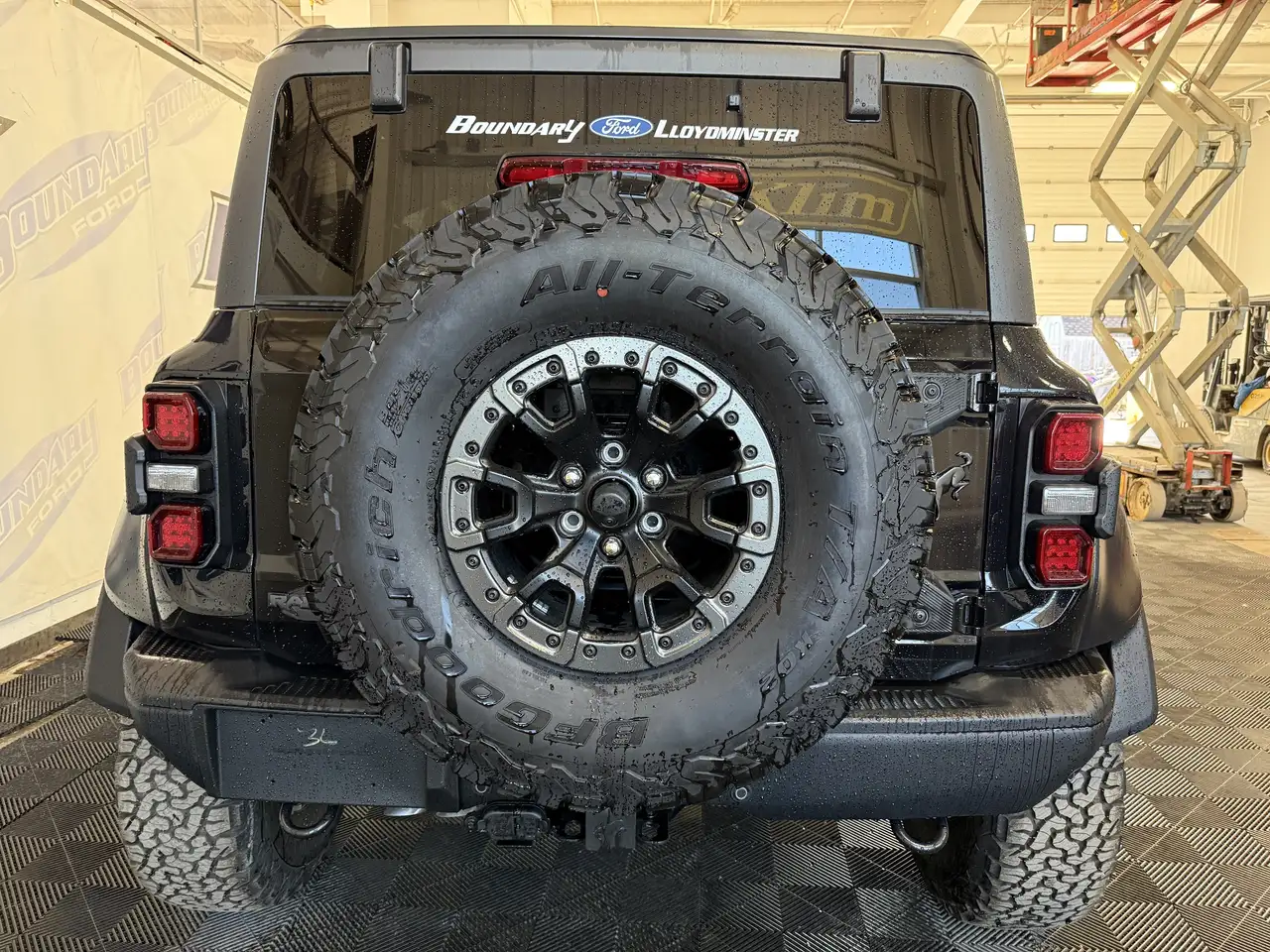 Ford Bronco снимка Ford Bronco