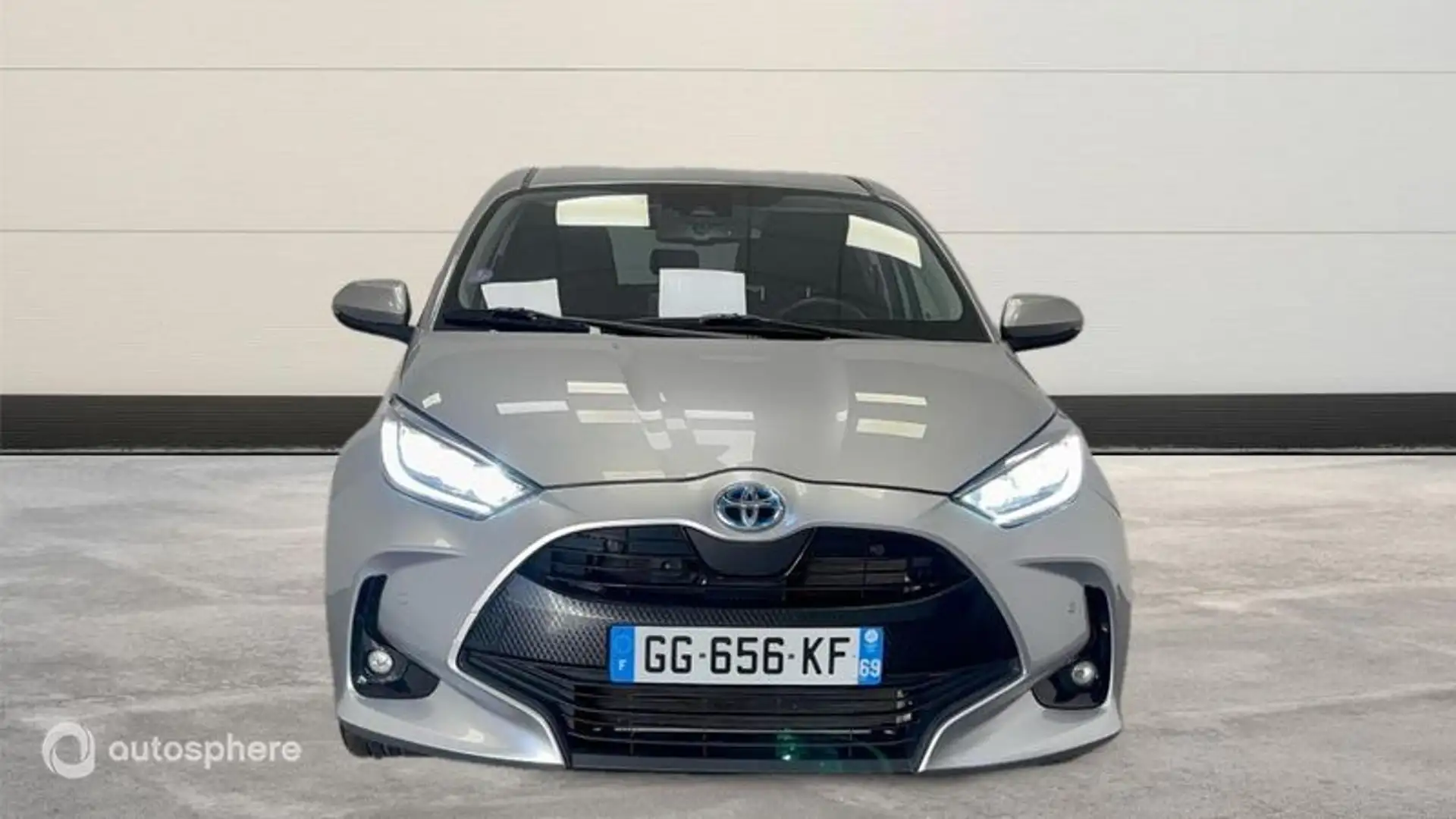Toyota Yaris 116h Design 5p MY22 - 2