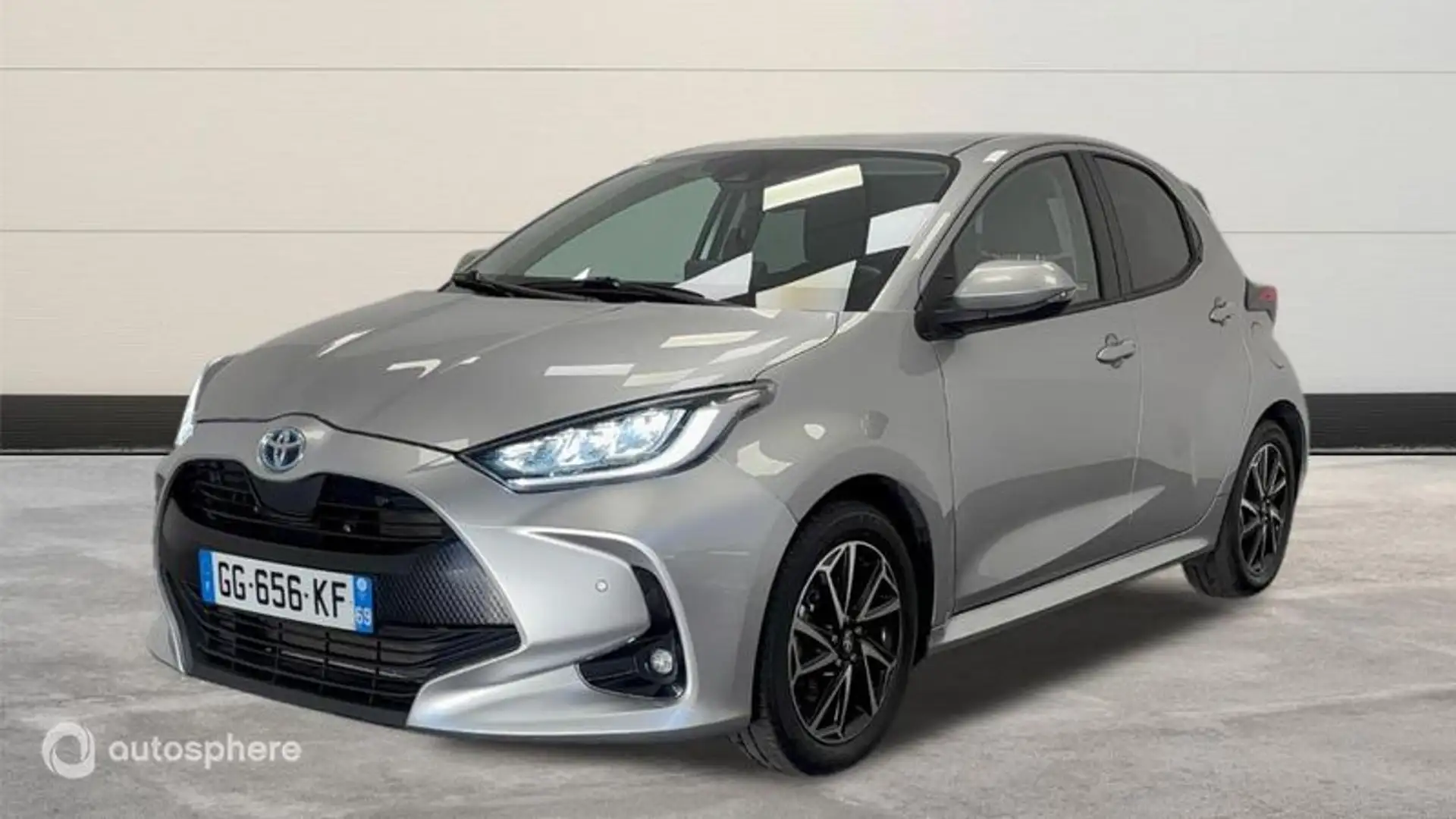 Toyota Yaris 116h Design 5p MY22 - 1