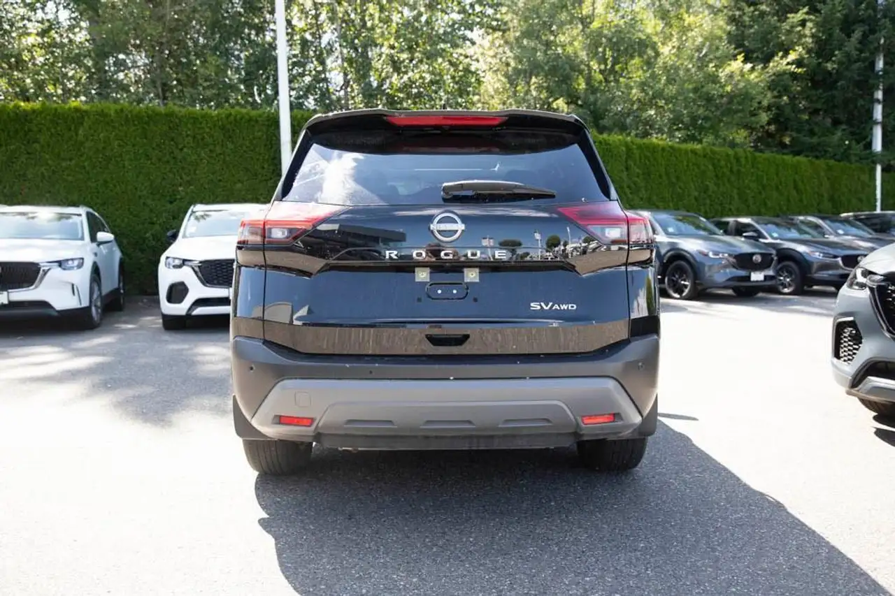 Nissan Rogue fotografie Nissan Rogue