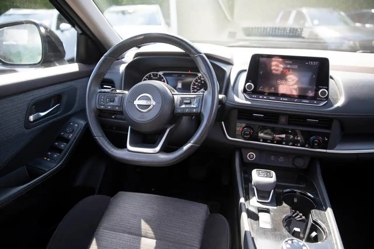 Nissan Rogue fotografie Nissan Rogue