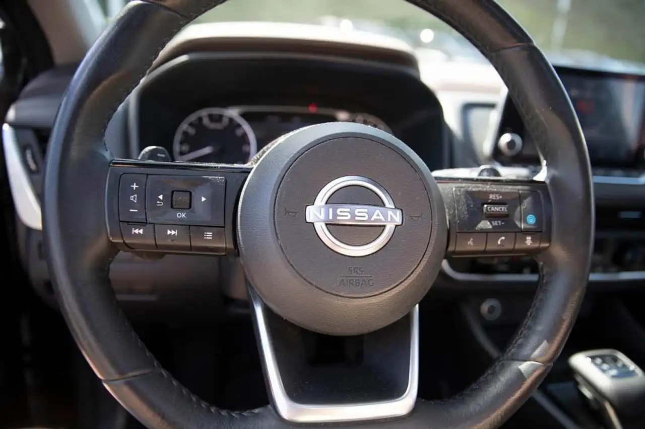 Nissan Rogue fotografie Nissan Rogue
