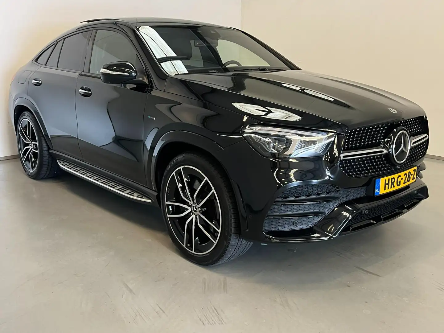 Mercedes-Benz GLE 350 Coupé 350e / AMG / 22" / Pano / BTW / Burmester Noir - 2