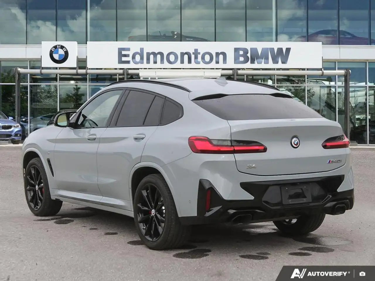 BMW X4 снимка BMW X4
