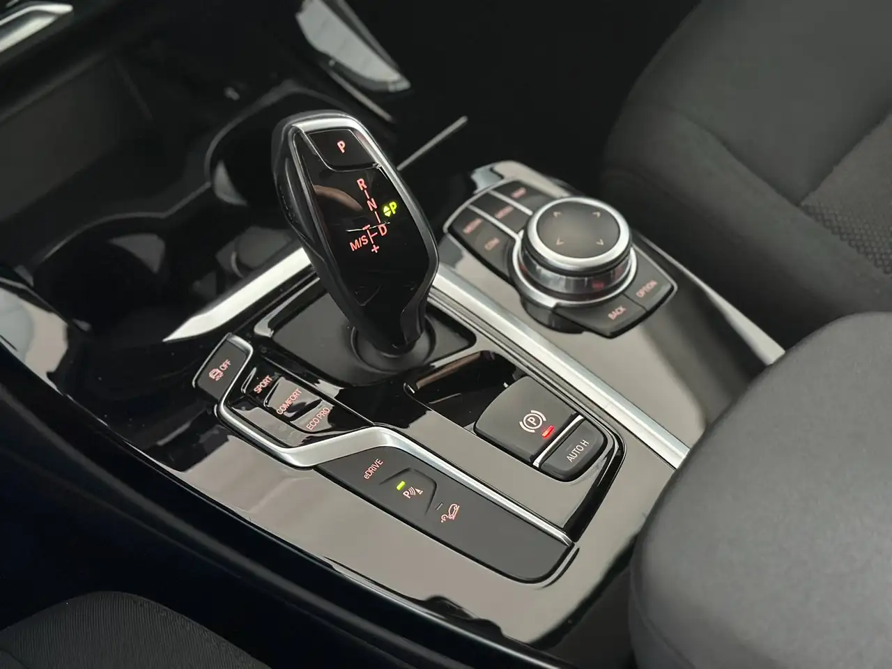 BMW X3 xDrive 30e Business Advantage auto VETTURA IN ARRIVO, миниатюра 14