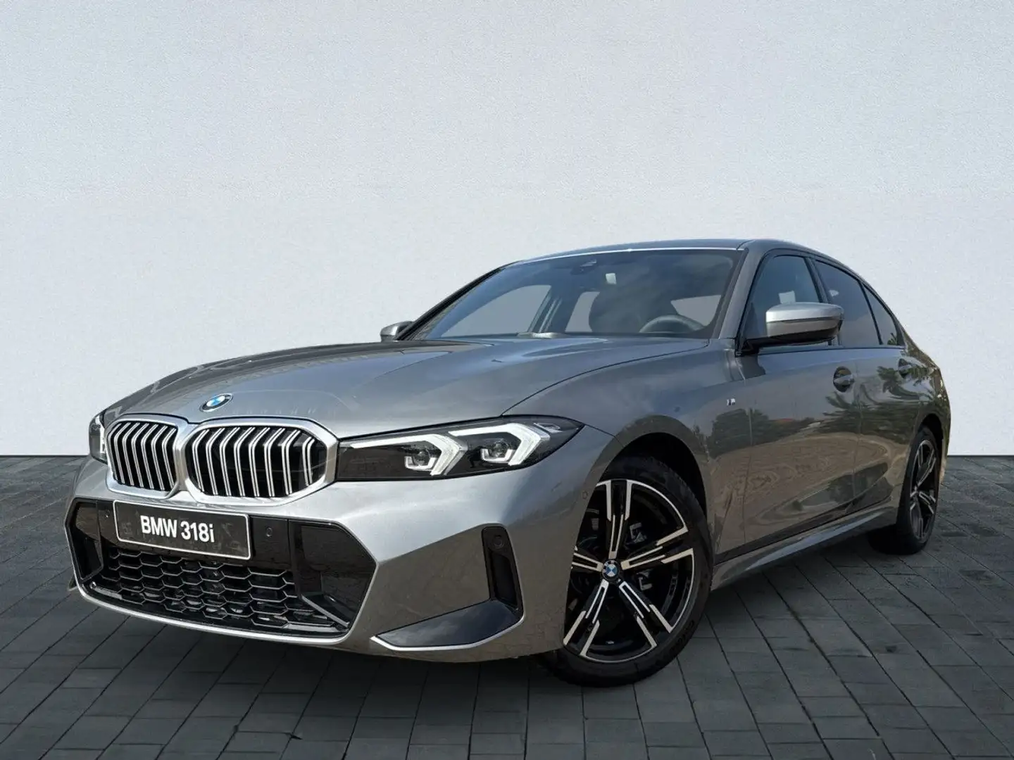 BMW 318 i Limousine Sportpaket Bluetooth Navi LED Klima Gris - 1