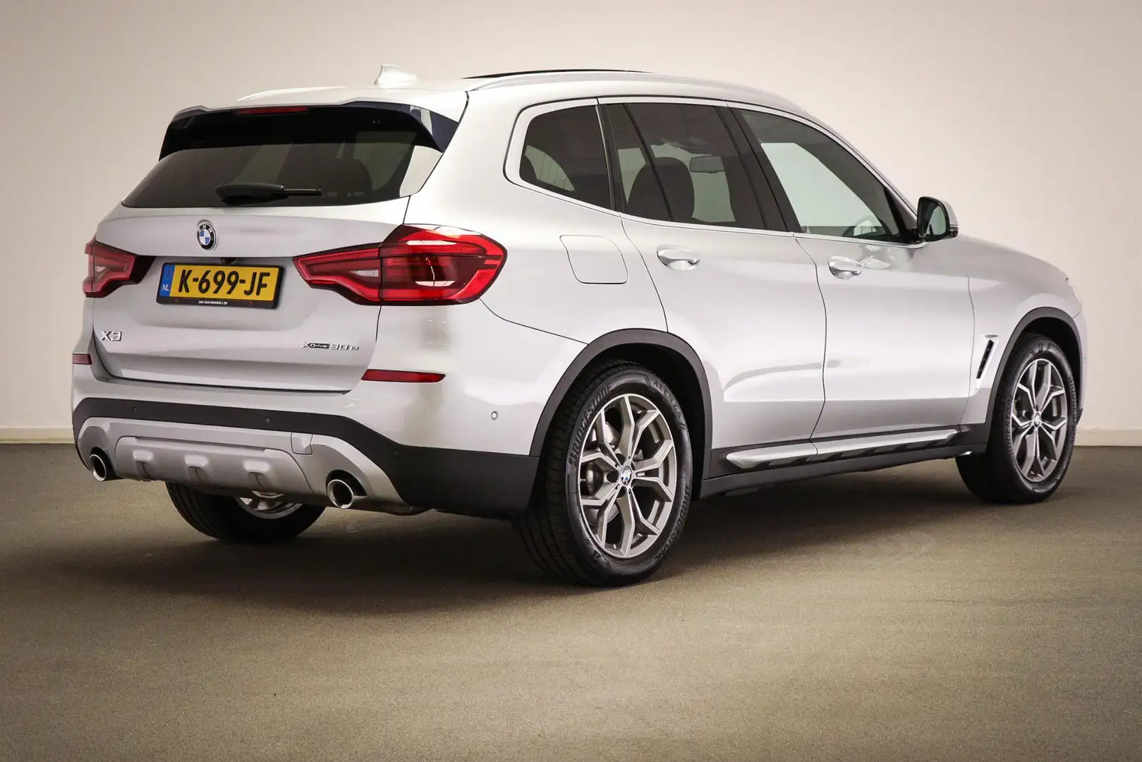 BMW X3 xDrive30e eDrive Edition | SAFETY / CO PILOT / COM Grijs - 2