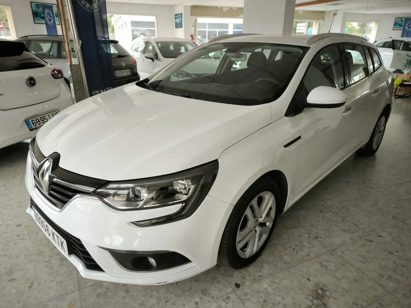 Renault Megane S.T. 1.5dCi Blue Business 85kW Blanco - 1