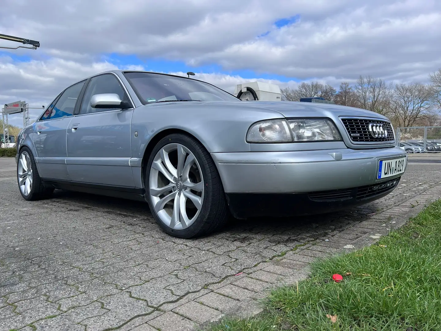Audi A8 4.2 quattro Plateado - 2