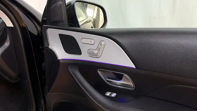 Mercedes-Benz Gle view 9