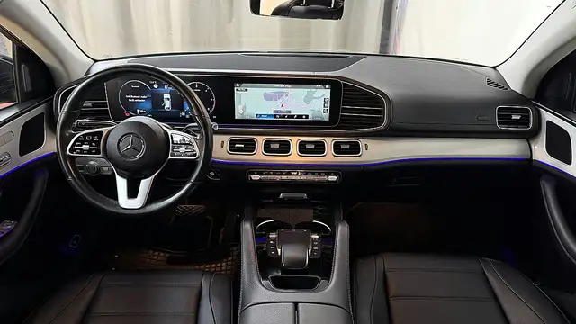 Mercedes-Benz Gle view 17