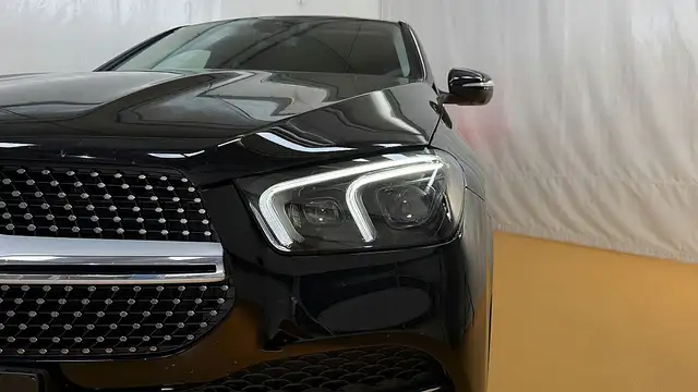 Mercedes-Benz Gle view 25