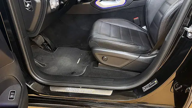 Mercedes-Benz Gle view 4