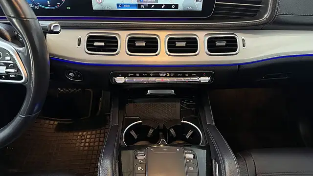 Mercedes-Benz Gle view 12