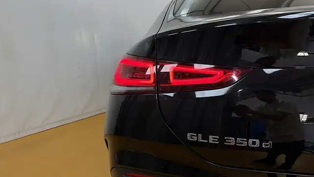 Mercedes-Benz Gle view 27