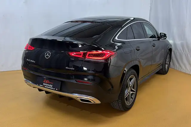 Mercedes-Benz Gle view 3