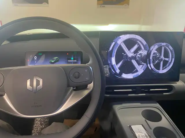 Leapmotor B03X view 5