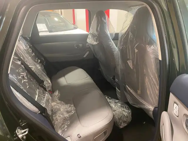 Leapmotor B03X view 9
