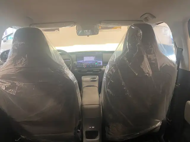 Leapmotor B03X view 8