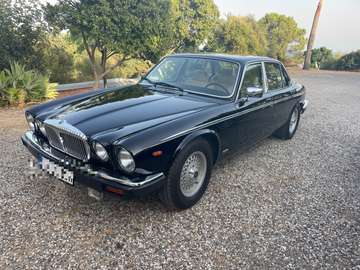 Daimler Automatik Double Six