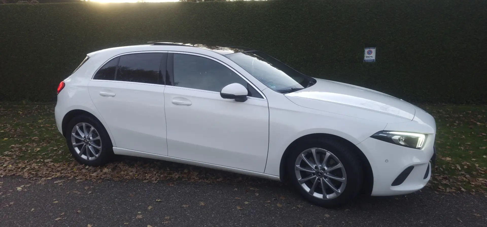 Mercedes-Benz A 220 Mercedes-Benz A-Klasse A220 190pk 7G- DCT 2019 Wit - 2