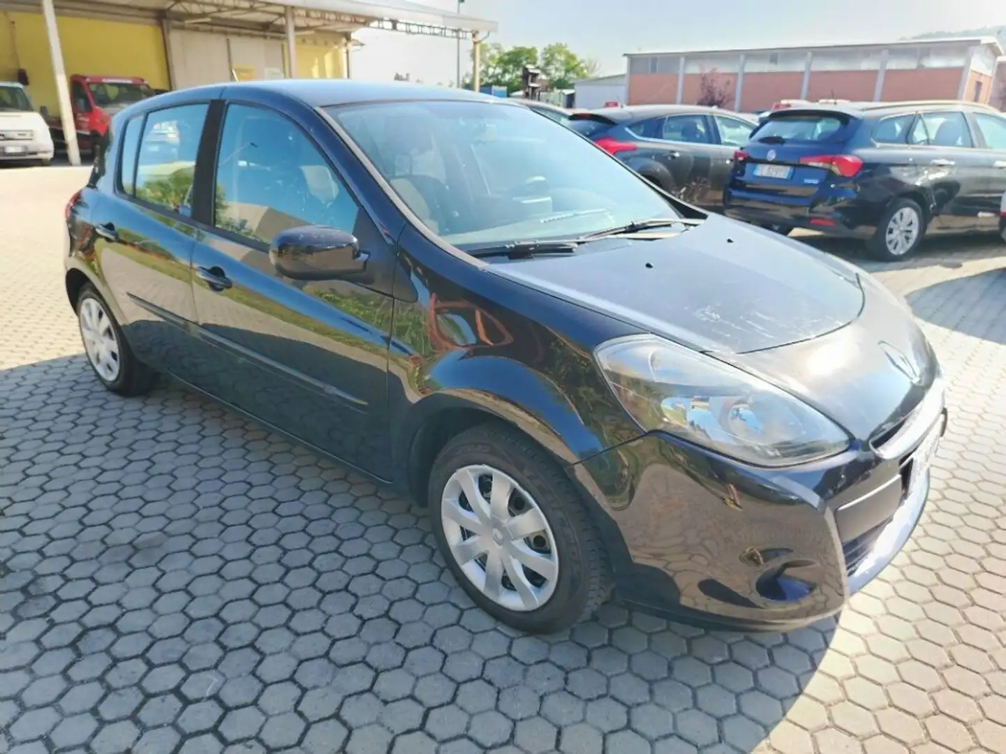 Renault Clio 1.2 16v Dynamique Gpl 5p Noir - 2