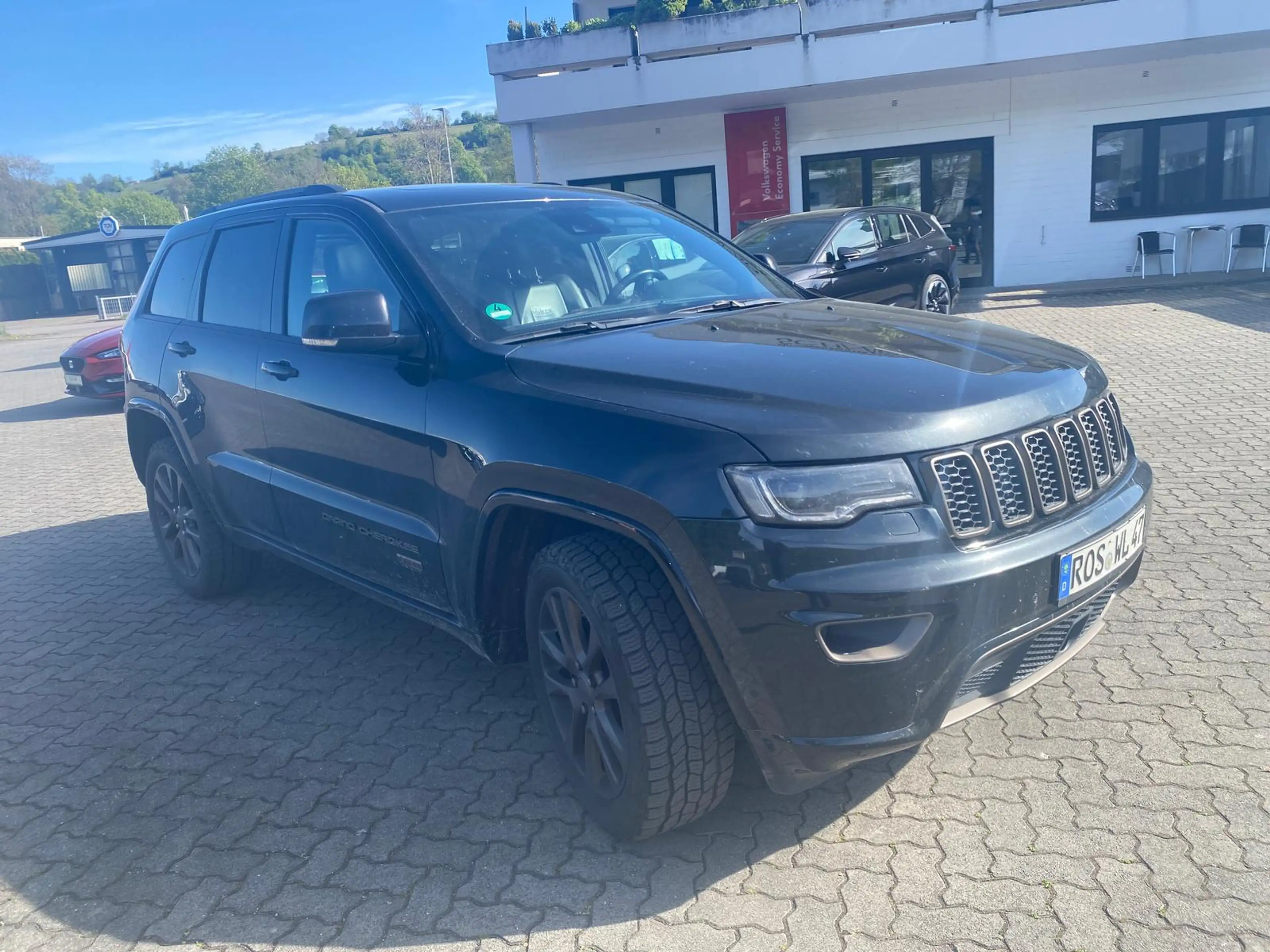 Jeep Grand Cherokee 75th Anniversary Ed Cooper All Terrain Tires' — photo 4